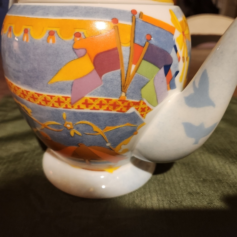 Montgolfiere Teapot William Sonoma